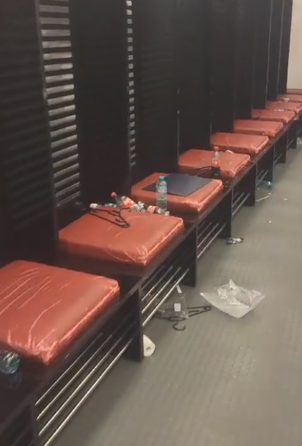 Sârbii au transmis un mesaj tăios, după ce au văzut dezastrul lăsat de Kosovo în vestiar: „Horror! Cântecele i-au rănit, dar ...”