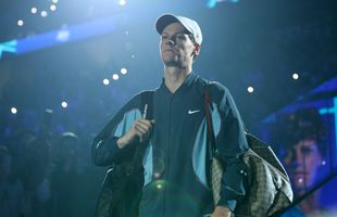 Jannik Sinner și Alexander Zverev pornesc drept favoriți pentru calificarea în ultimul act la ATP Finals