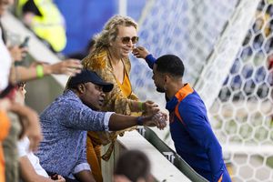 Starul Olandei, Cody Gakpo, cadou special pentru tatăl său: „Asta vine din inimă”