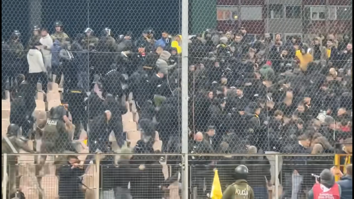 Bosniacii ne-au făcut „țigani”, iar acum continuă „războiul”: „Să se uite în curtea lor”