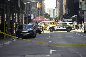 Sportivul vedetă, împușcat pe stradă, luptă pentru viața sa: „Trece prin momente grele”