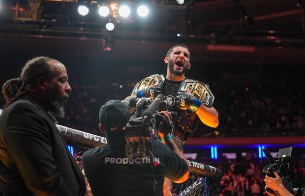 Islam Makhachev l-a învins pe Jack Della Maddalena și continuă să bată recorduri: campion în două divizii, a egalat cea mai lungă serie de victorii în UFC