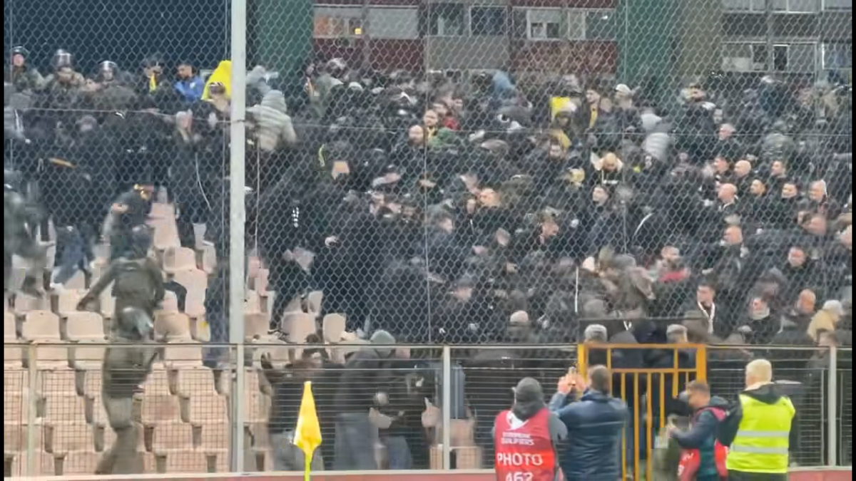 Bosniacii ne-au făcut „țigani”, iar acum continuă „războiul”: „Să se uite în curtea lor”