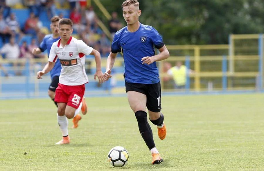 Denis Drăguș a crescut în Academia lui Hagi, unde a scos capul spre performanță Drăguș. Caracterul. Trezește-te!