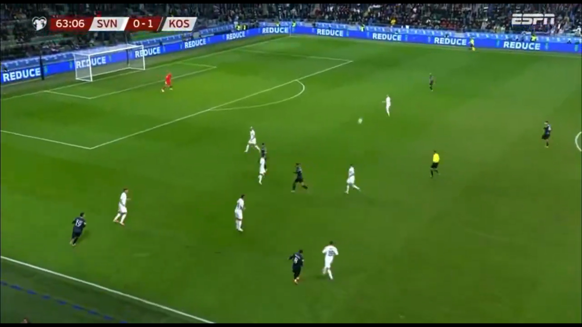 Ce autogol în preliminariile Campionatului Mondial: și-a învins propriul portar cu o execuție „superbă” de la 20 de metri