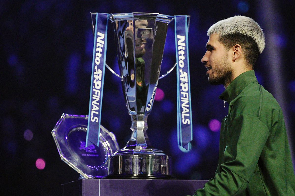 Alcaraz și Sinner, schimb de complimente după finala de la Turneul Campionilor: „Sper să joc cât mai multe împotriva ta”