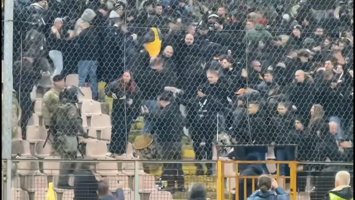 Bosniacii ne-au făcut „țigani”, iar acum continuă „războiul”: „Să se uite în curtea lor”