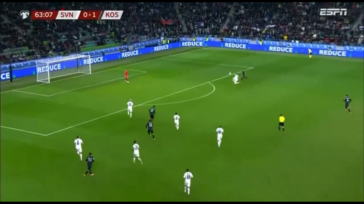 Autogol Zan Karnicnik Slovenia -Kosovo 0-2
