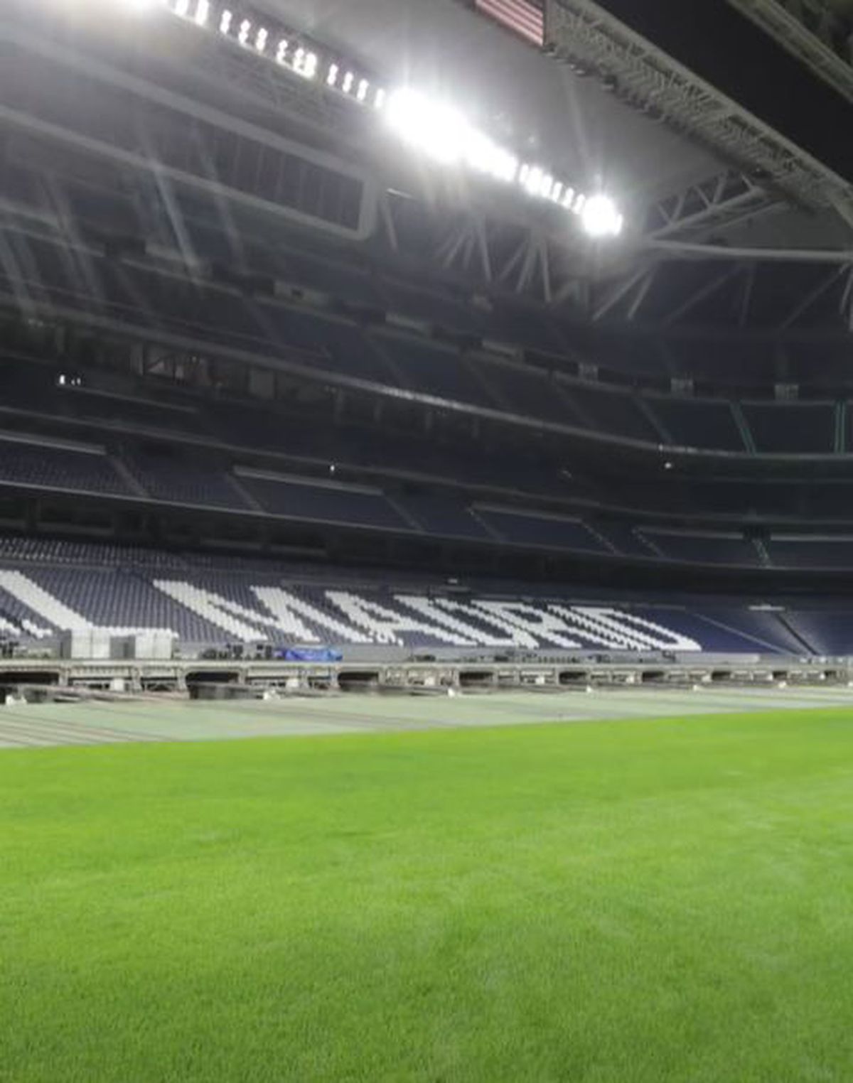 Imagini SF » Cum s-a transformat Bernabeu peste noapte