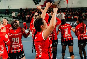 Gloria Bistrița, victorie senzațională la Dortmund » 20 de goluri marcate de handbalistele de națională, Seraficeanu, Ostase și Kerekes