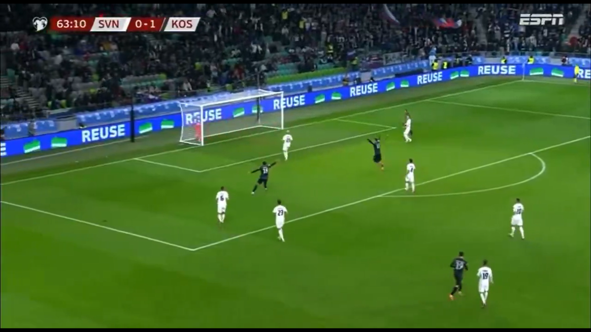 Autogol Zan Karnicnik Slovenia -Kosovo 0-2