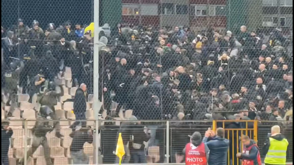 Bosniacii ne-au făcut „țigani”, iar acum continuă „războiul”: „Să se uite în curtea lor”