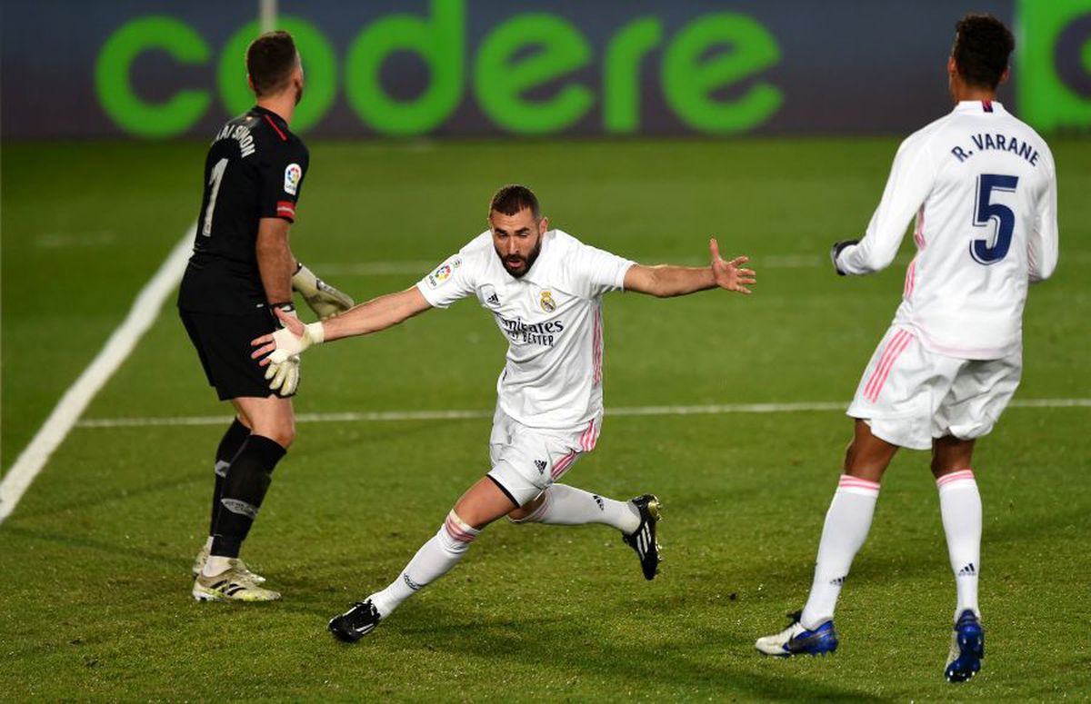 Real Madrid, victorie cu emoții! Courtois și Benzema, decisivi cu Athletic Bilbao