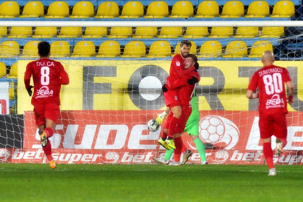 VOLUNTARI - CHINDIA 0-2. FOTO Trupa lui Săndoi e pe loc de play-off!