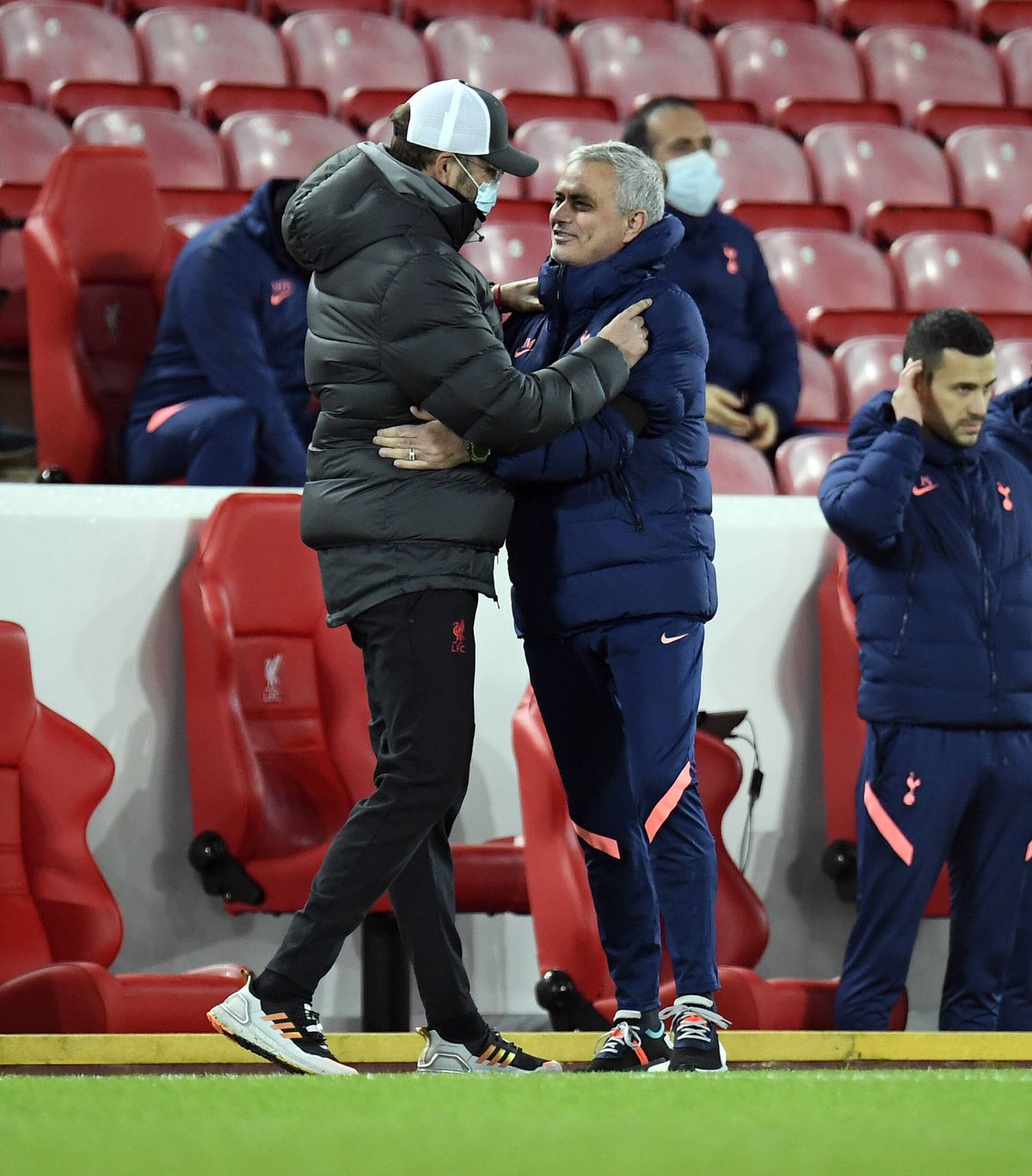 Liverpool - Tottenham 2-1 » Fotoliul de lider, „arestat” de campioană cu un gol în minutul 90!