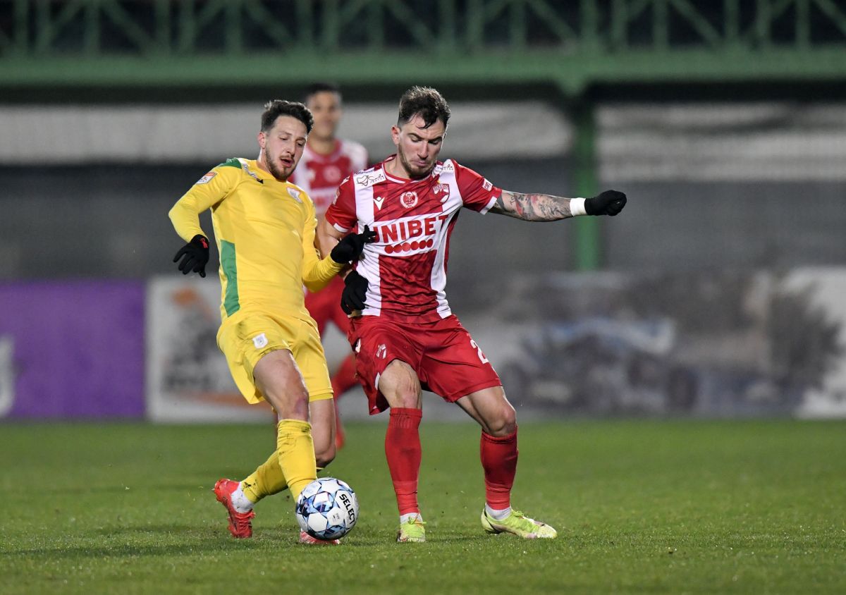 Luni se trage linie! Mircea Rednic dă afară masiv de la Dinamo! Începe cu jucătorii aduși de el, doar 3 nume rezistă