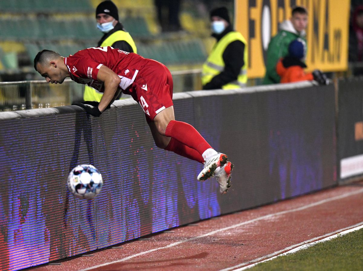 FOTO CS Mioveni - Dinamo