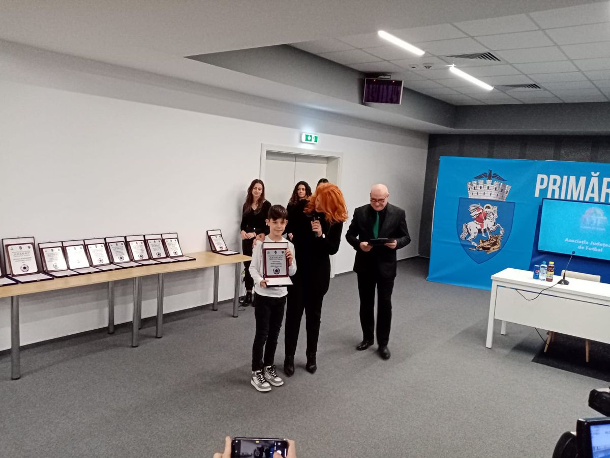 Gala „Ilie Balaci” 2021 » Laureații fotbalului doljean