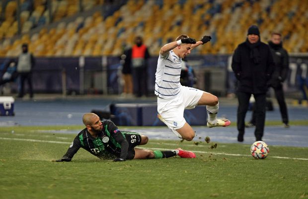 Lucescu mai pierde un jucător! Se desparte de un fundaș de 22 de ani pentru aproape 30 de milioane!