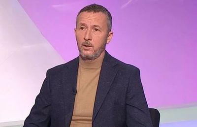 Mihai Stoica îl taxează pe Rednic după discursul dur la adresa fotbaliștilor: „Un antrenor mare nu dă în jucători în public”