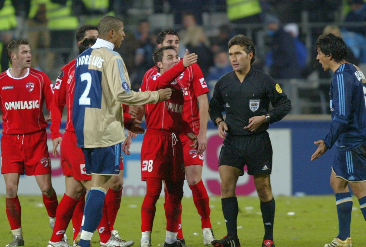 17 ani de la un moment teribil trăit de Dinamo în Europa » Interviu cu omul-cheie al acelui meci: „Arbitrul nu ne-a zis absolut nimic! O aroganță tipică”