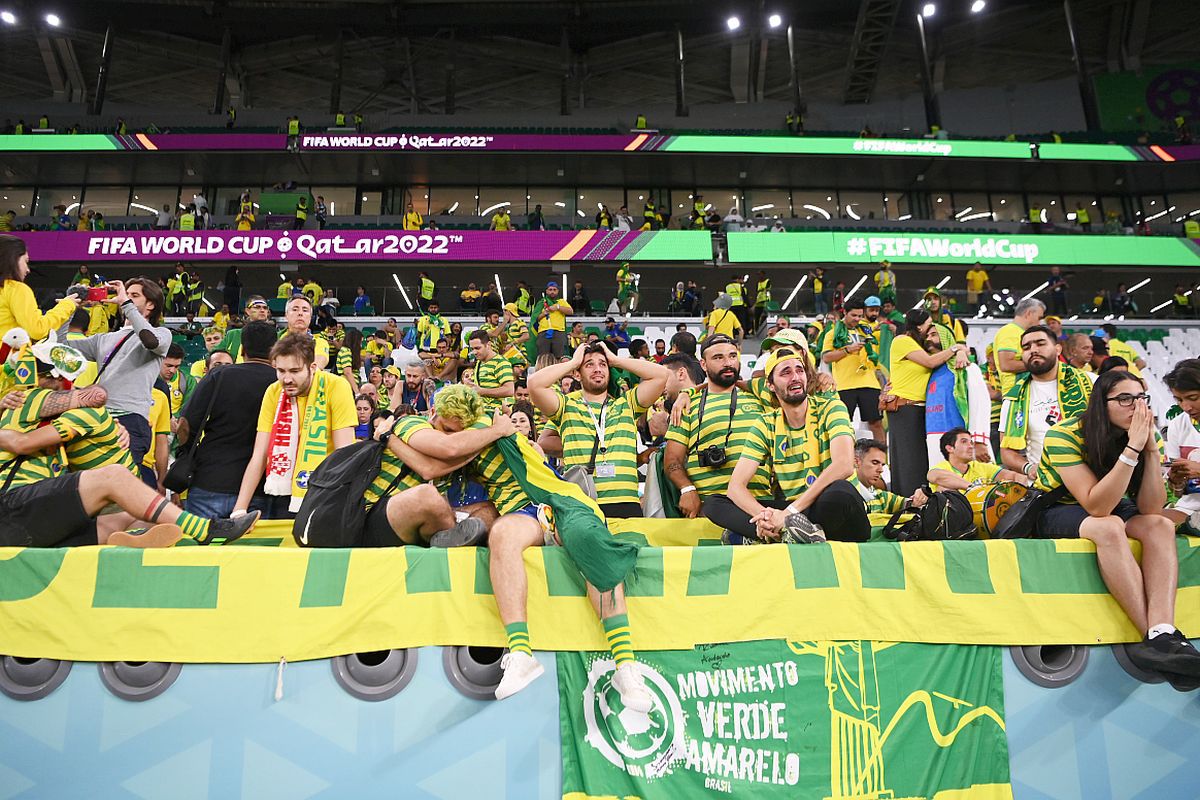 „Galben-verzi” închiriați? Argentinienii susțin că Brazilia a avut fani plătiți în Qatar: „Recrutau câte 5.000 odată”