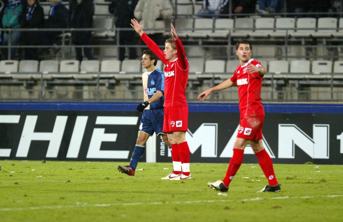 Incredibilul gol anulat lui Dinamo la Marseille se repetă după 18 ani în La Liga » Ronaldo, furios: „E prea mult. Ajunge!”