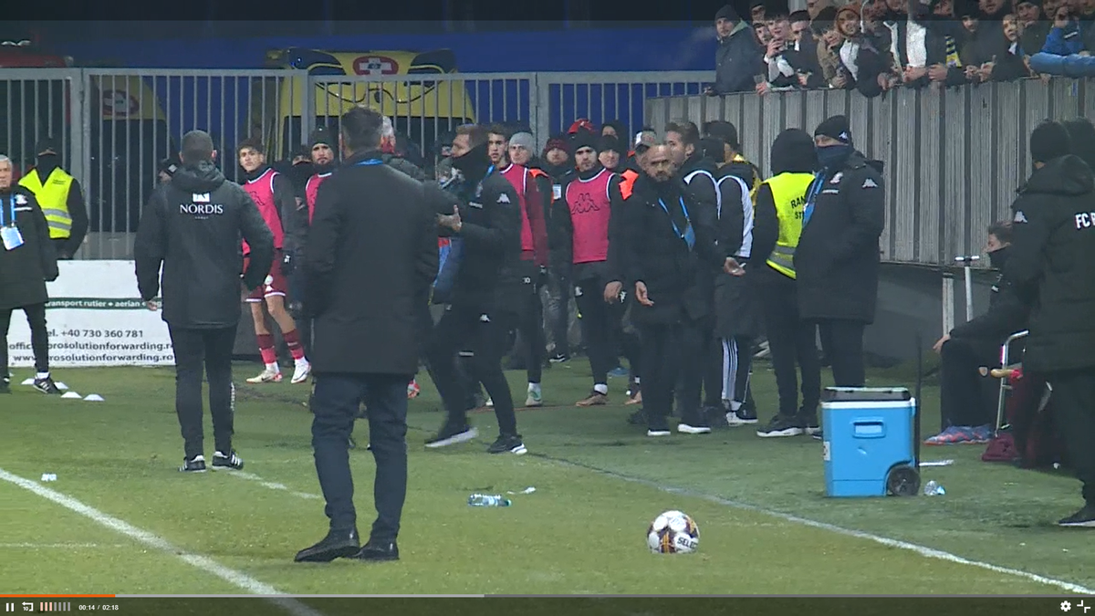 Nu s-a văzut la TV » Conflict deschis, cu Bergodi în prim-plan! Antrenorul a fost oprit cu greu