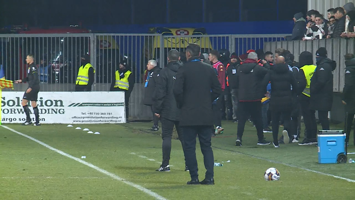 Nu s-a văzut la TV » Conflict deschis, cu Bergodi în prim-plan! Antrenorul a fost oprit cu greu