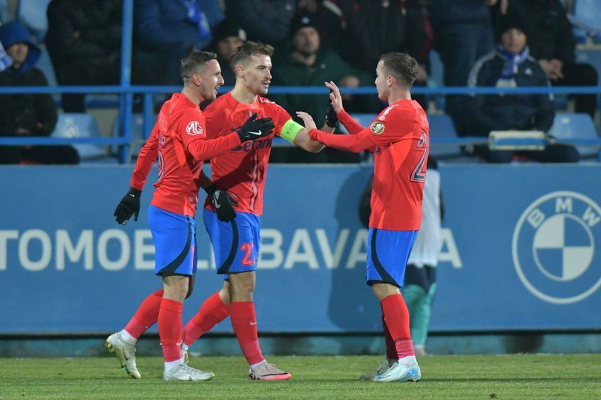 Marius Ștefănescu, Darius Olaru și Mihai Toma / Foto: Cristi Preda GSP