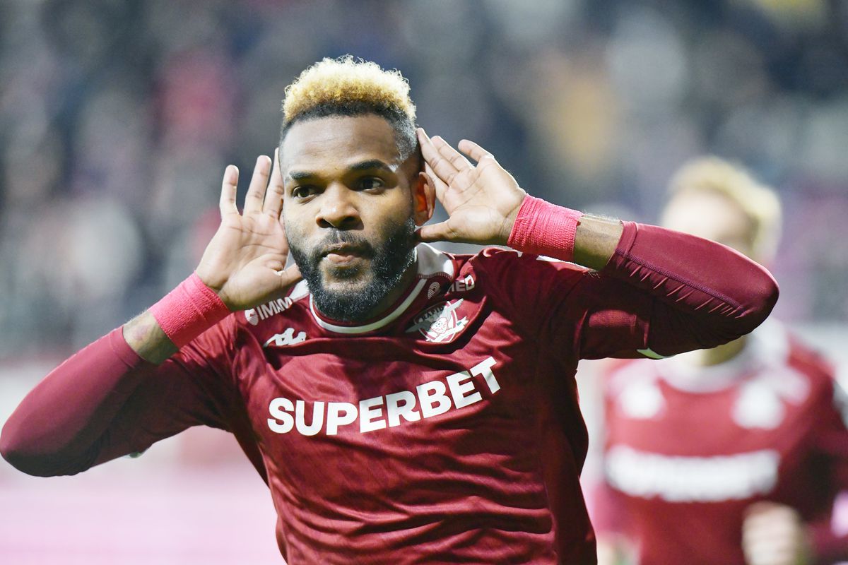 Primii 5 fotbaliști care ar putea face subiectul unor transferuri pe axa Genoa - Rapid » Vârful dorit de Gigi Becali și urmașul lui Memphis Depay