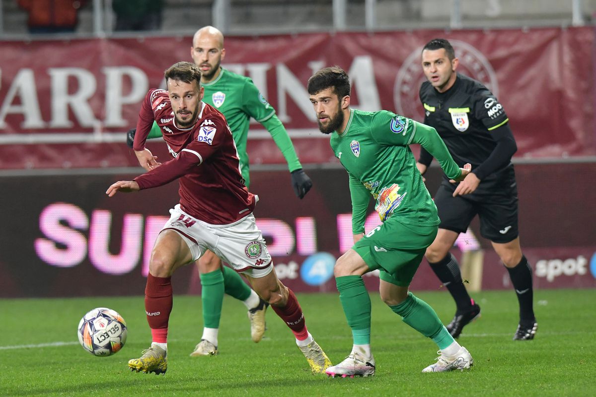 Primii 5 fotbaliști care ar putea face subiectul unor transferuri pe axa Genoa - Rapid » Vârful dorit de Gigi Becali și urmașul lui Memphis Depay