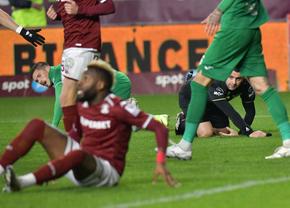 Imaginea serii surprinsă de fotoreporterul GSP la Rapid - Gloria Buzău » Moment comic la penalty-ul acordat giuleștenilor