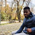 Mamadou Thiam, într-un moment de relaxare în parcul din centrul Clujului
Foto Eduard Apostol