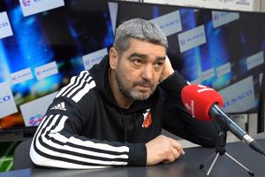 Ultimatum pentru Liviu Ciobotariu » Antrenorul lui FC Botoșani, la un pas să fie dat afară