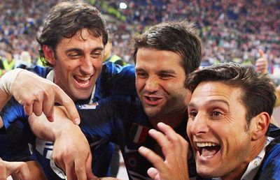Legenda Javier Zanetti îl aplaudă pe Chivu: „Top class! Este fratele Triplei, mă bucur pentru ce a reușit la Inter”
