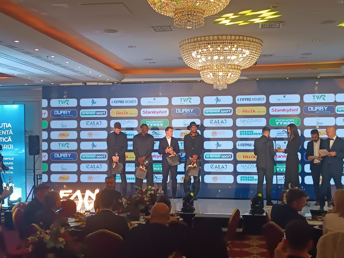 Ngezana, gest neașteptat pe scenă, la 24 de ore după ce Gigi Becali l-a acuzat că s-a dat lovit