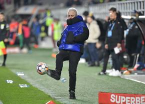 Ce nu s-a văzut la TV, la câteva secunde după Rapid - Buzău » S-a supărat Șumudică?! A luat o decizie în premieră pe Giulești