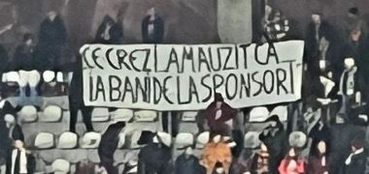 Fanii Rapidului, mesaje pentru Daniel Carciug