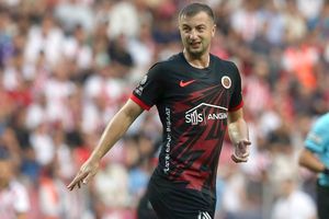 Liber de contract de 3 luni, Daniel Popa e așteptat să semneze cu echipa din România