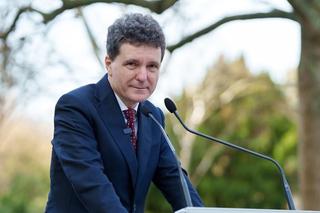 Nicușor Dan, înainte de aniversarea a 40 de ani de la câștigarea Cupei Campionilor Europeni: „Decret de decorare”