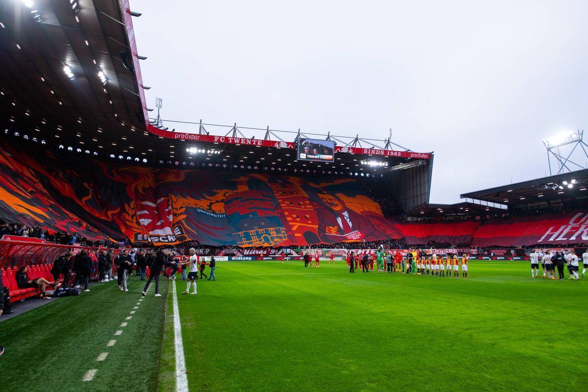 „Cea mai mare scenografie din istorie” » Imagini fabuloase pe stadionul din Europa