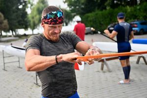 „Am primit un dar de la Dumnezeu” » Cu inima frântă după Paris 2024, a devenit campion european pentru România: „Am văzut negru în fața ochilor pentru 400 de metri!”