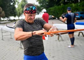 „Am primit un dar de la Dumnezeu” » Cu inima frântă după Paris 2024, a devenit campion european pentru România: „Am văzut negru în fața ochilor pentru 400 de metri!”