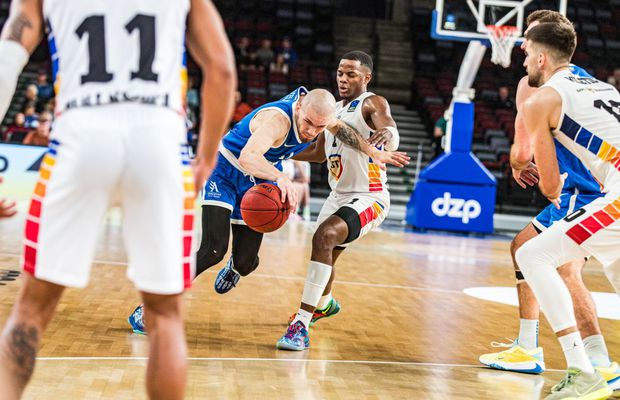 U-BT Cluj-Napoca – Neptunas Klaipeda, duel foarte important în EuroCup » Urmează alte 5 meciuri acasă pentru alb-negri