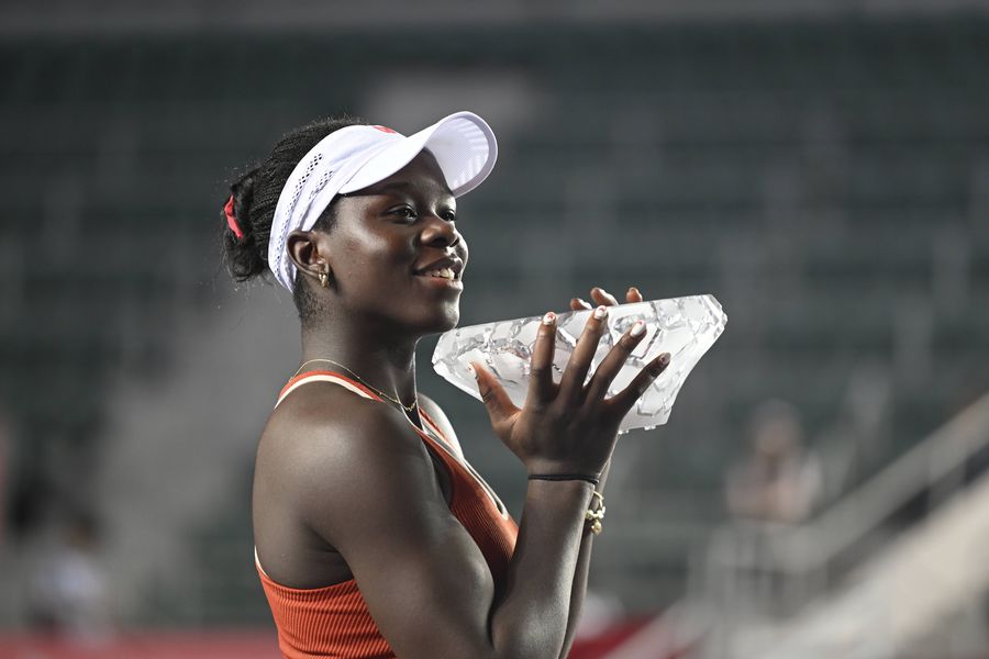 Victoria Mboko / Imago Images WTA a oferit premiile pentru 2025 » Cine este jucătoarea anului și cine a fost desemnată revelația sezonului