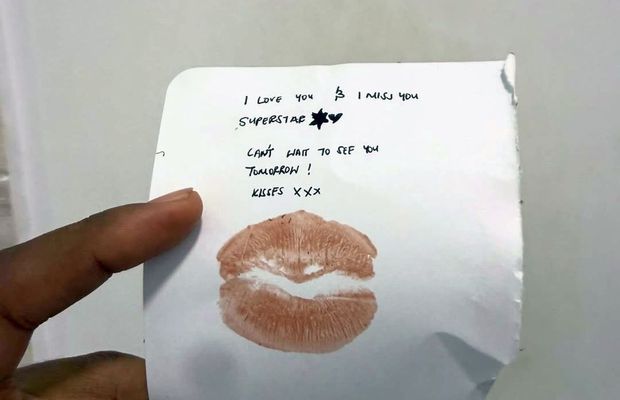 Suspectat că se dă lovit, Ngezana a plecat din România cu o scrisoare: „Mi-e dor de tine, superstarule!”