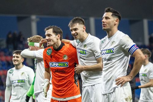 Paul Anton (dreapta) // FOTO: Facebook @ETO FC