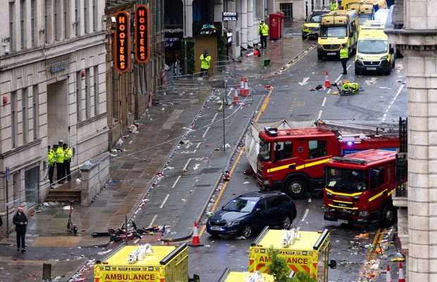 Condamnare uriașă pentru atacatorul din Liverpool care a intrat cu mașina în mulțime, la sărbătoarea de titlu