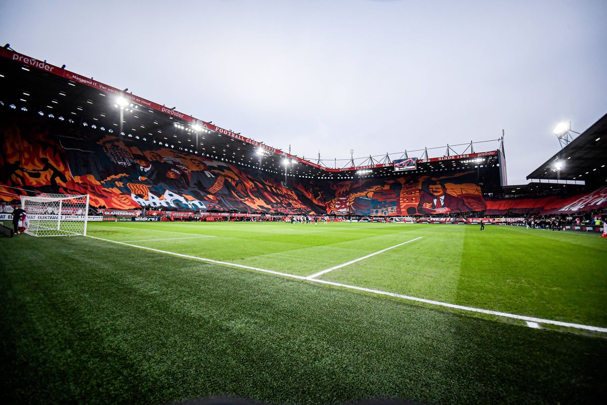 „Cea mai mare scenografie din istorie” » Imagini fabuloase pe stadionul din Europa